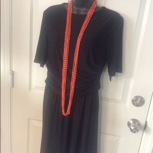 Jones New York black poly Ruched Waist Dress 8